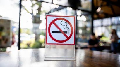 Առաջարկվում է ծխելն արգելել հանրային սննդի բոլոր օբյեկտներում |armenpress.am|