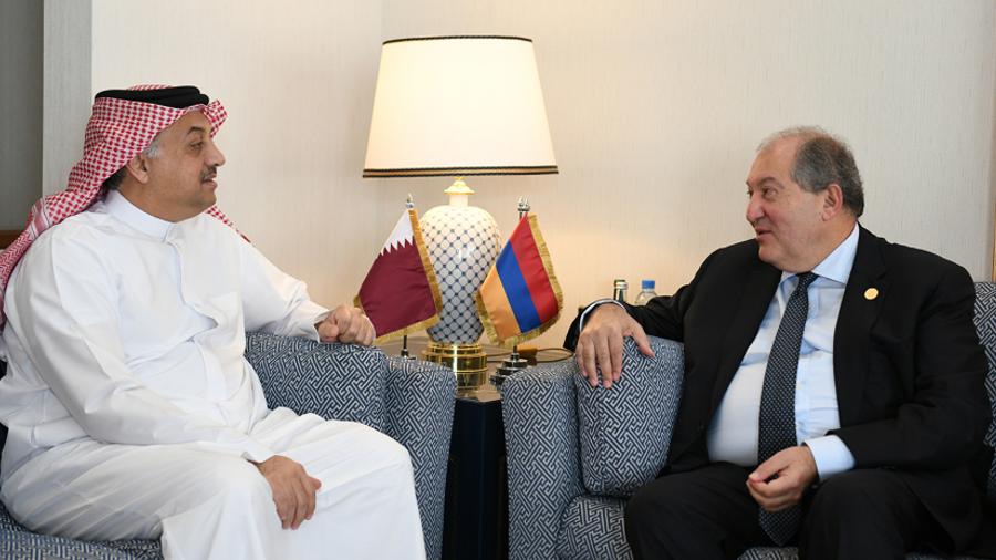 Նախագահ Արմեն Սարգսյանը հանդիպել է Կատարի փոխվարչապետ և պաշտպանության նախարար Խալիդ բին Մոհամեդ Ալ Աթիյայի հետ