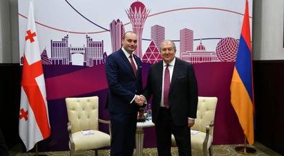 Հայ-վրացական հարաբերությունները զարգացման մեծ ներուժ ունեն. ՀՀ նախագահը հանդիպել է Վրաստանի վարչապետի հետ |armenpress.am|
