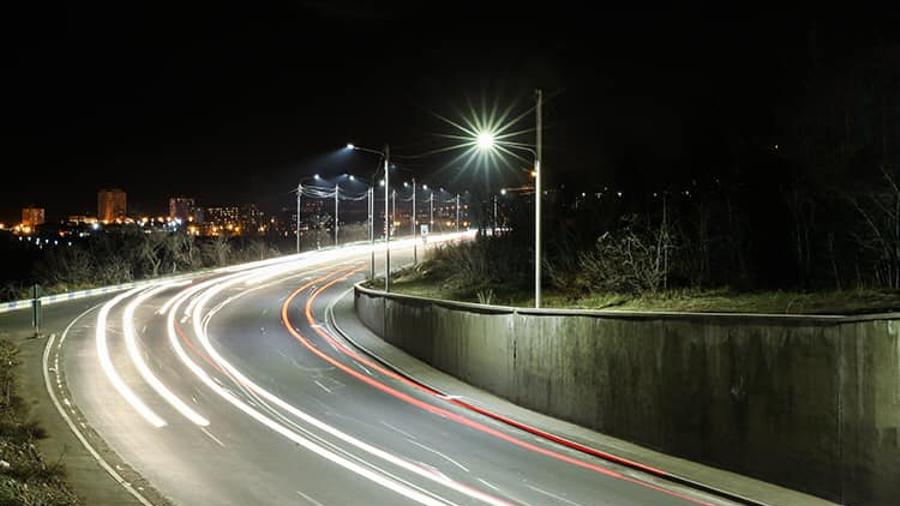 Դավթաշեն և Նուբարաշեն վարչական շրջանների փողոցային լուսավորության ցանցերն ամբողջությամբ կփոխարինվեն LED լուսատուներով