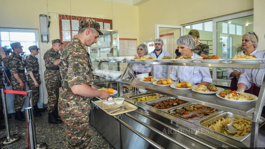 Բանակի սննդակարգում փոփոխություններ են սպասվում. ներդրվել է պիլոտային ծրագիր |armenpress.am|
