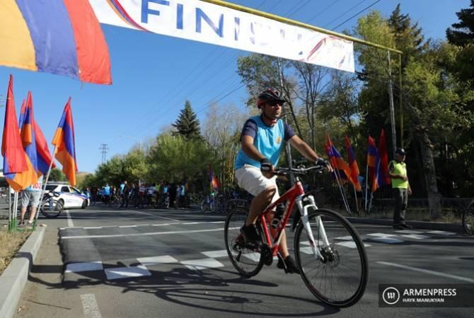 ԿԳՄՍ նախարարը հաջողված է համարում «ՀՀ Վարչապետի գավաթ» խճուղային սիրողական հեծանվավազքի առաջին մրցաշարը |armenpress.am|